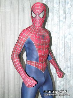 rubberforfun:  Spidy time !!!