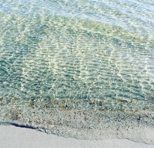 Quindalup Beach, Western Australia 📷 @lizamarieg