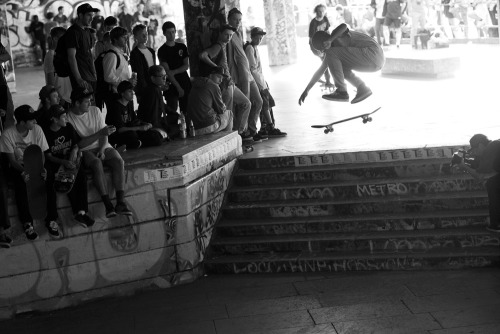 vansskate:  What a trip! Just one year ago Geoff Rowley, Chima Ferguson, Rowan Zorilla, Danny Wainwright and the Vans team sessioned London’s legendary South Bank skatespot while the good people behind the Long Live South Bank movement were fighting