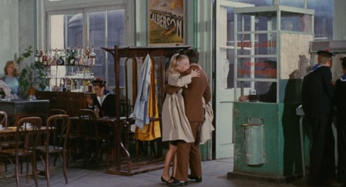 labelledeneuve:Catherine Deneuve and Nino Castelnuovo Les parapluies de Cherbourg (1964)