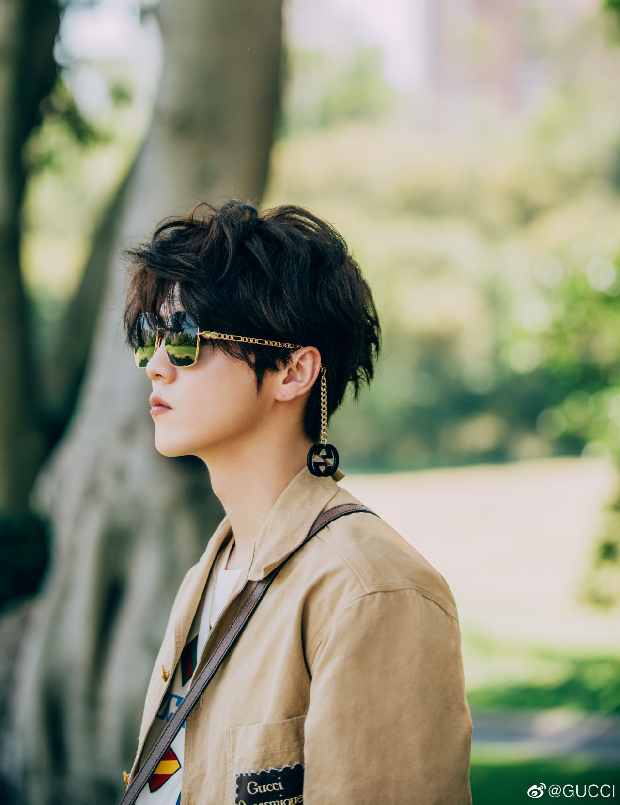fyeah! luhan — LuHan x Gucci Sunglasses with Charms (1)...