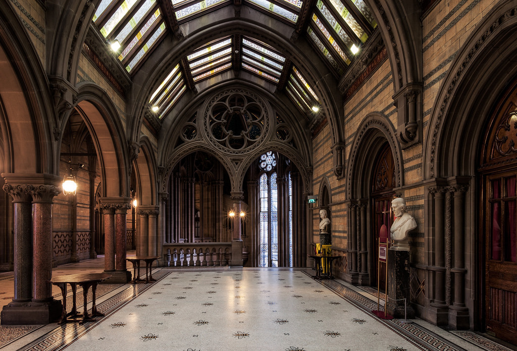 steampunktendencies:  Manchester Town Hall.  - vintagepales2