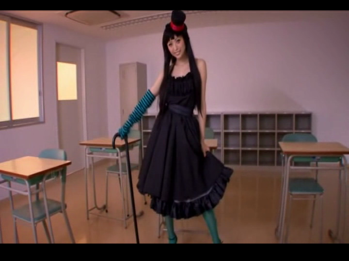 Cosplayer Yu Namiki VIDEO - https://www.facebook.com/photo.php?v=677023885690428