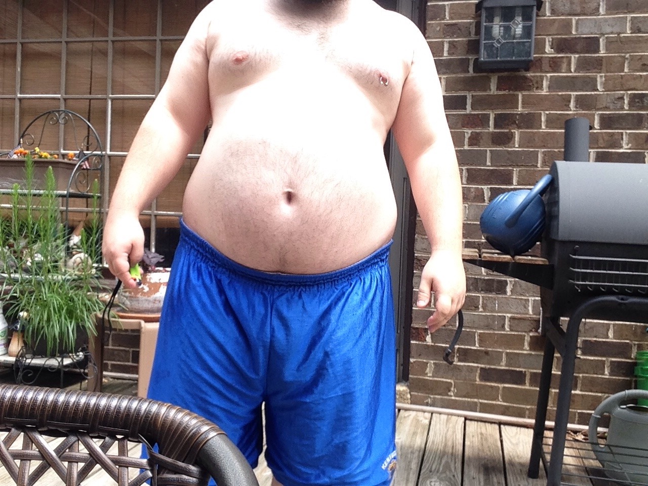 frontiercub:  Happy Tummy Tuesday. Took some outside and in bed…