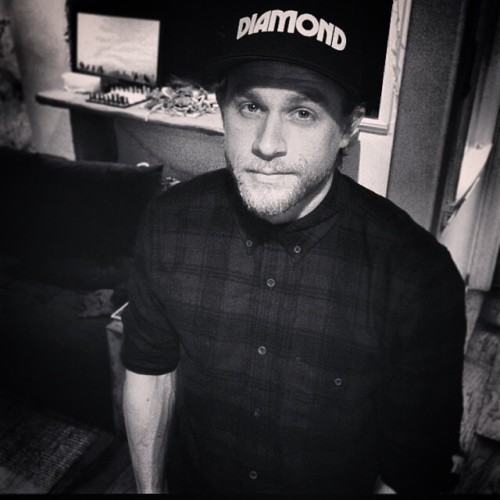adriandolans-deactivated2019071:  S/O Charlie Hunnam #SonsOfAnarchy #diamondlife (x) 
