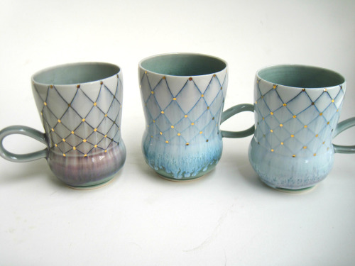 silver-lining-ceramics:www.etsy.com/shop/silverliningceramics