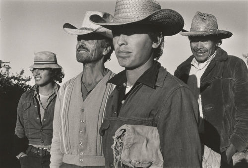 grupaok:  Danny Lyon, Mexican Workers in