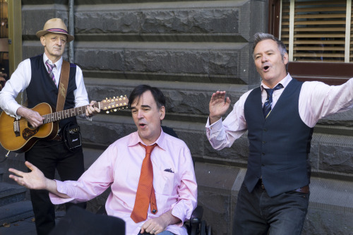 zomgmouse: Doug Anthony All Stars (L-R: Paul Livingston, Tim Ferguson, Paul McDermott) busking in fr