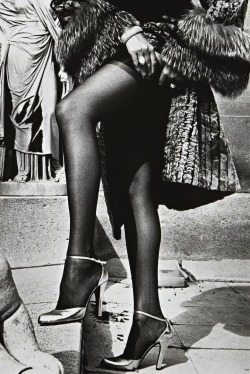 lelaid:Shot by Helmut Newton, Paris, 1976