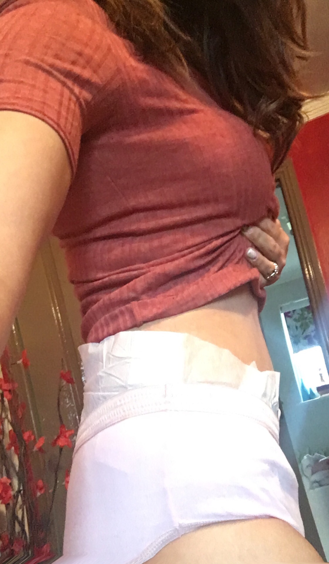 sweetinnocentbabygirl:  Nothing nicer than a white thick diapee and cute pink panties☺️..