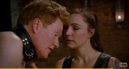 Conan O’ Brien finds his mistress in Berlin: Lady Velvet Steel: “’Einfahrt freihalten’ happens to be my safeword.”(Full Video)