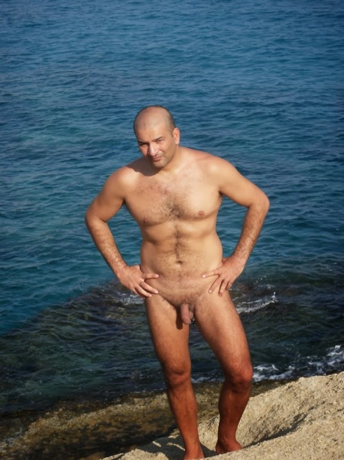 menandsea:     menandsea themostbeautifulgays   