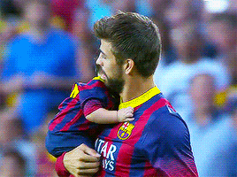 welove-dfootball:  Gerard Piqué, Shakira & Milan, this is so beautiful :33333 