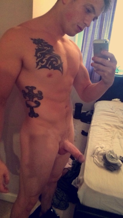 Porn straightguynaked:  Straight Guy Naked | Pics | Videos | Big photos
