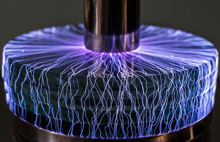 mymodernmet:  Photographer Marc Simon Frei Creates Spectacular Mini Thunderstorms
