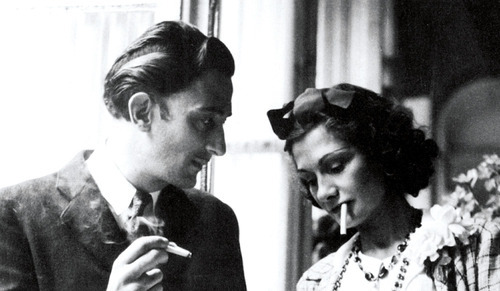 logija: Salvador Dali and Coco Chanel sharing a smoke  