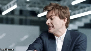 tennydr10confidential:  David Tennant fights with a jellyfish and wins. Need I say more?!