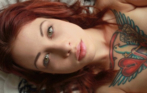trustinmedontyoujudgeorquestion:  squiglet:  no eye liner for anon lol   Wowwwwwww. Boo you are perfection .-. 