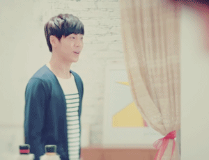 bybyeka:  >< Hyunwoo 