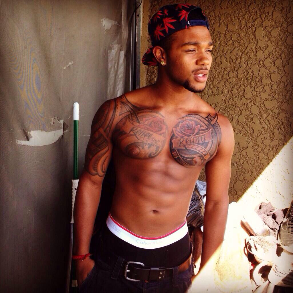 exposethajocks:  Lol y’all will never get his nudes. Im so glad I got these niggas