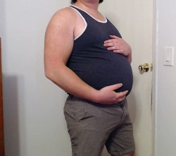 growingbigger93:Looks like I am about to pop!