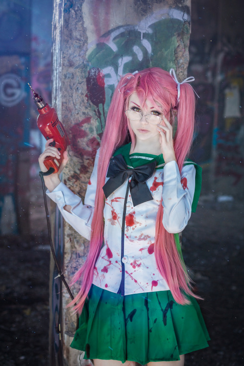 satanicspacecat:  riicare:  My Saya Takagi cosplay! Find me on FacebookPhotographer / Find the wig here   Omgg @blckmooncat