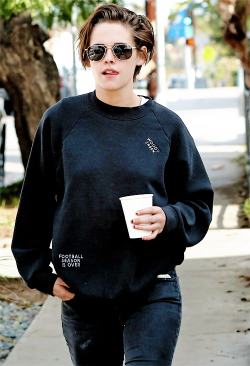 americanultra:  Kristen out in LA today (14.12.14) 