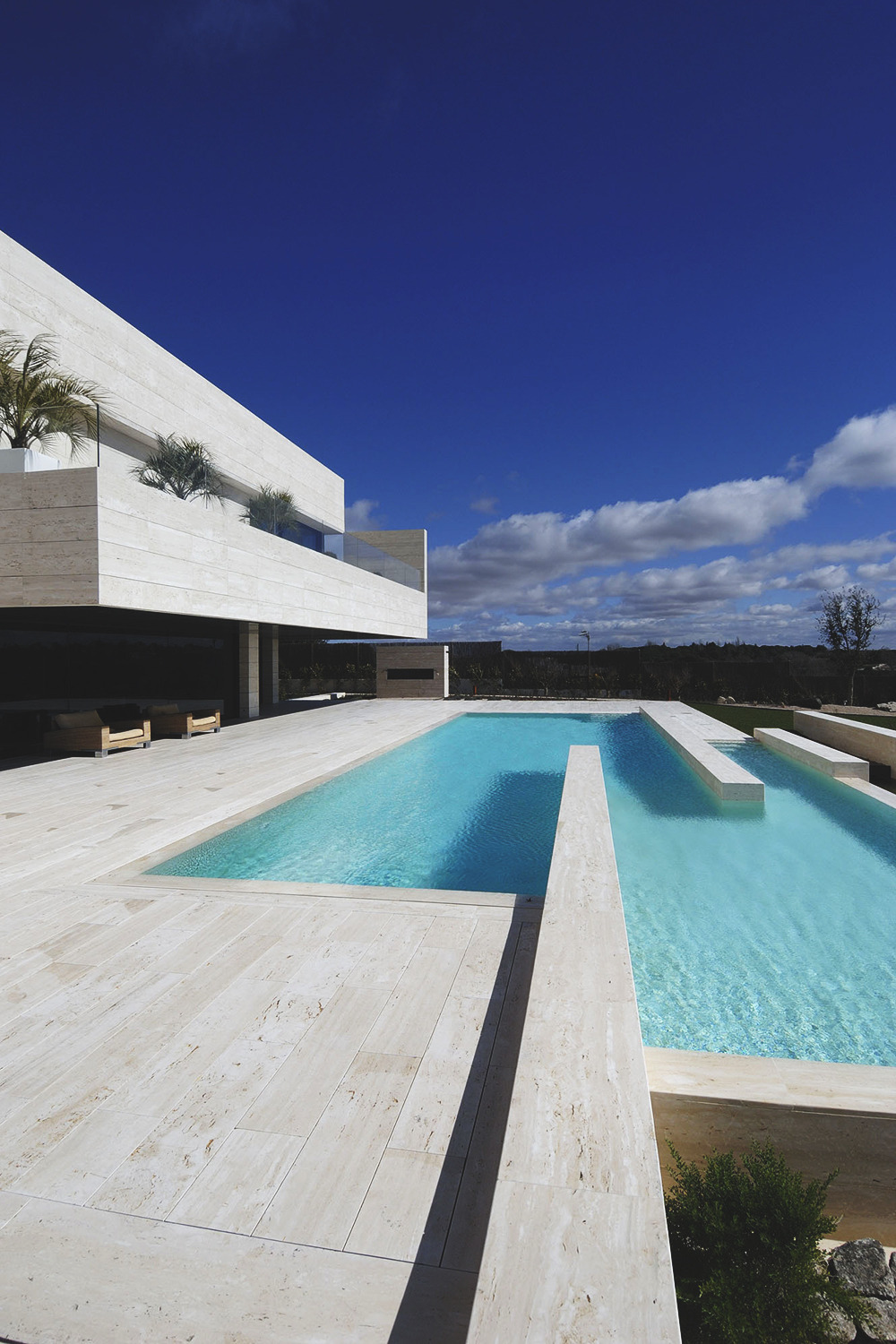 justphamous:  The Vivienda | JustPhamous 