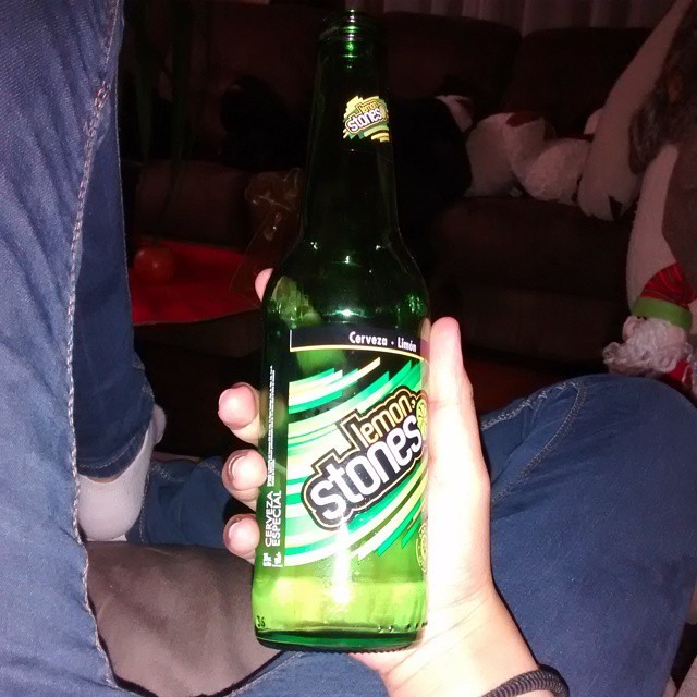 Que rico es esto !!   #lemon #stones #cerveza #limon #rico #aw #buenatarde #instachile