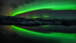 forbiddenforrest:  StarDust by Iceland Aurora