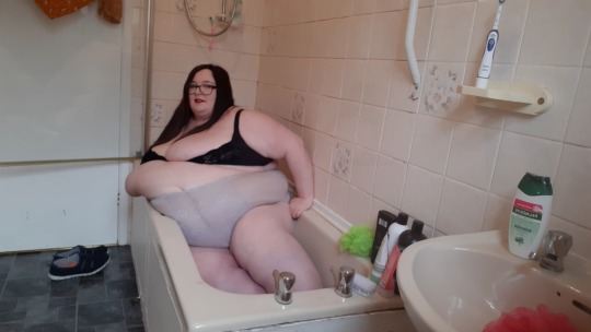 Porn ssbbwladybrads:I nearly got stuck in the photos