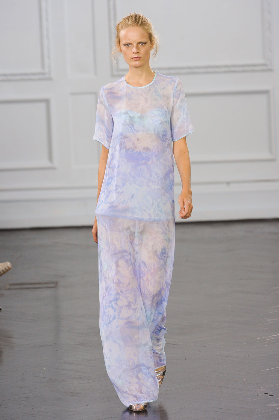 highqualityfashion:  Richard Nicoll SS 12