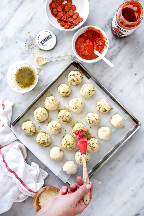 foodffs: Garlic Butter Pepperoni Pizza Rolls Follow for recipes Get your FoodFfs stuff here