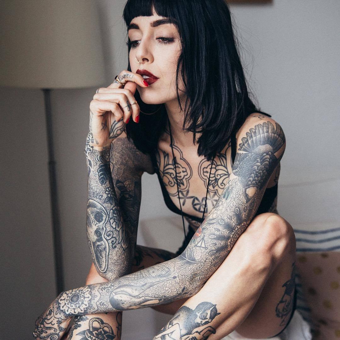 stigmatophiliak:  Hannah Pixie Snowdon