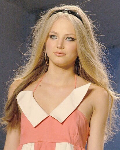 soierose: ruslana korshunova / betsey johnson ss 2006