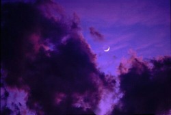 Syntacked:moon | Sky | Purple Aesthetic Meet Me In That Wonderful Dream…..