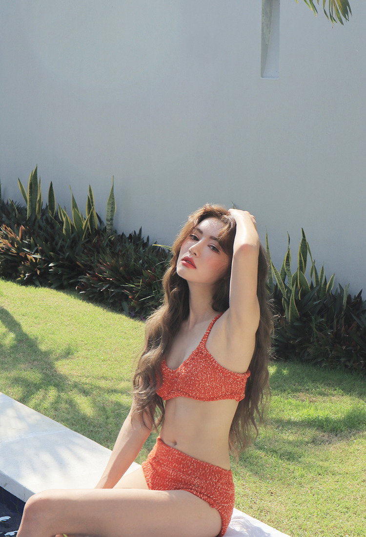 korean-dreams-girls:   Park Sora - April 19, 2017 1st Set                       