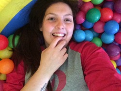 kitten-tailss:  Got to play in a ball pit