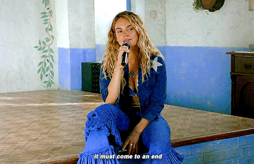 rainbowkarolina:Lily James as Young Donna in Mamma Mia! Here We Go Again (2018)