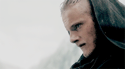 aludwigsource-blog: Alexander Ludwig in Vikings // S03E01
