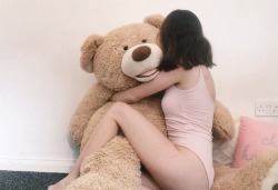 bby-angell:  My favourite bear 💗 (shh don’t tell the others) 