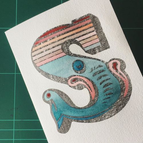 Another little happy dance today as I had a custom card order through my Etsy shop…
.
.
.
#handmade #watercolour #printed #initial #letter #greetingscard #sendjoy #art #font #happyface 🧡
https://www.instagram.com/p/CDJwmaCHCrh/?igshid=1hdbrm4asnmei