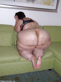 heavyssbbw:  Photo http://goo.gl/Ri17m3 http://bit.ly/1rBdKAb