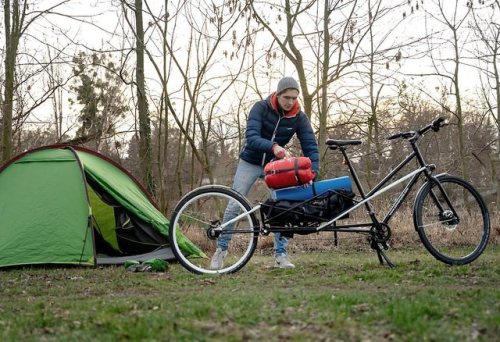 avialbikes:The Convercycle is the first two-in-one biking option that is both a city bike and a carg