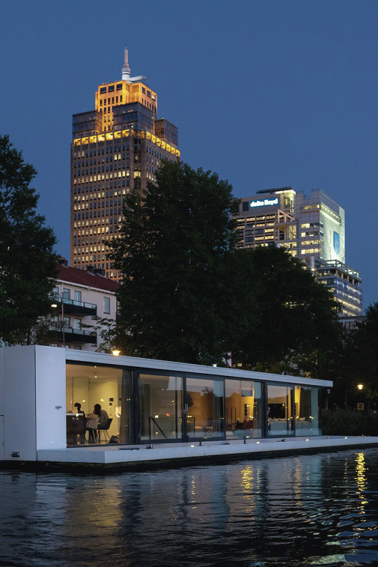 livingpursuit:  Watervilla by +31Architects