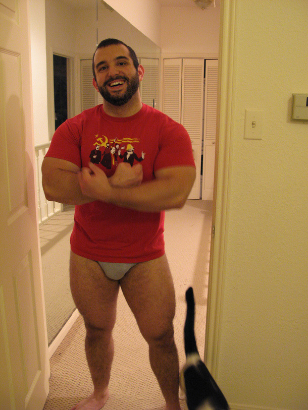 theunderwearbear:  ramenbrick:  Yes please.   Legs and arms and basket, oh my. 