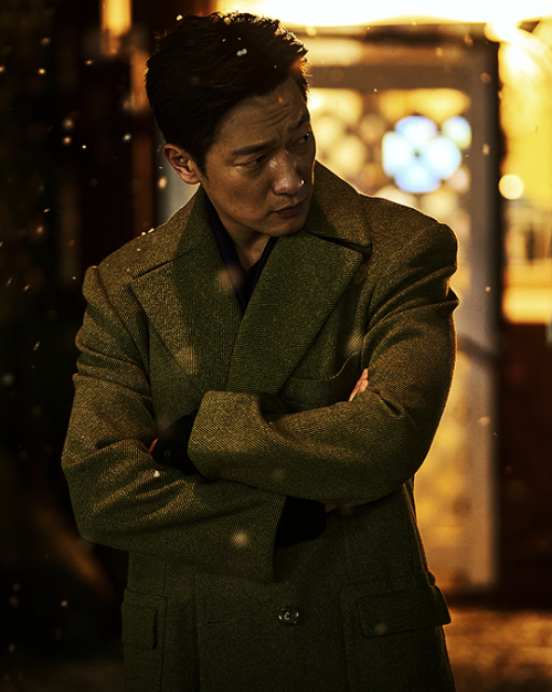 netflixdramas: Son Seok Koo as Gu Ja GyeongMy Liberation Notes (2022) dir. Kim Seok Yoon