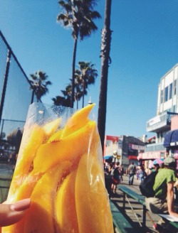 cali-cocaine:  IG: calicocane; Mangos | ©