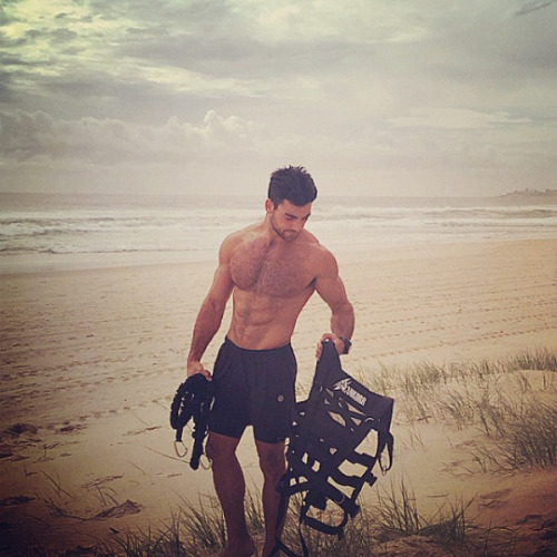 hyper-masculine:    ► HYPER-MASCULINE ♂ ◄ [page]♂ ♂♦ Hyper-Masculine ARCHIVE ♦ [all pics]    