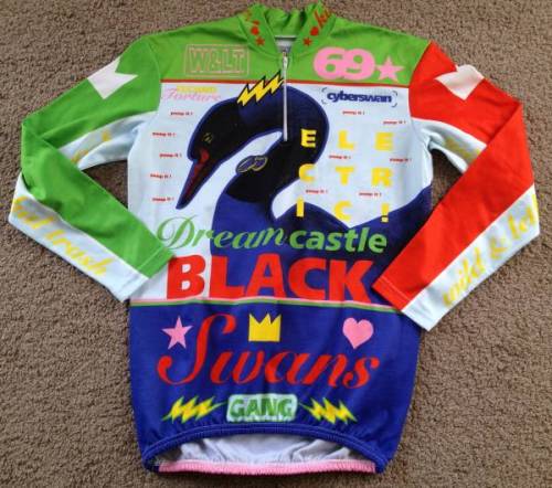 clothjects:yahoo auctions user acidxbomb’s collection of W&LT fall 1996 cyclist tees